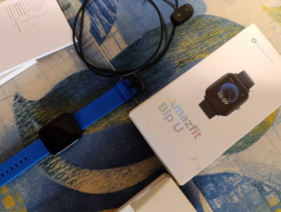 Смарт-годинник Amazfit Bip U, стан 9 з 10, все працює ідеально