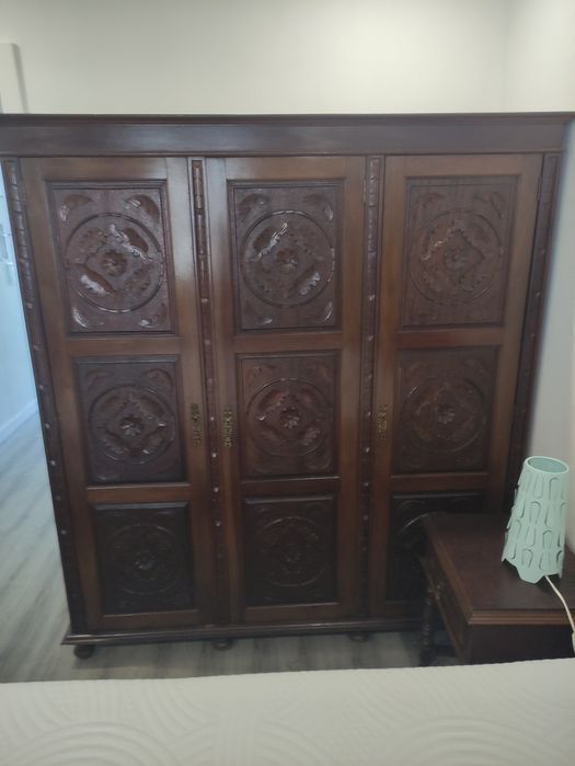 Mobília quarto Vila Nova Milfontes