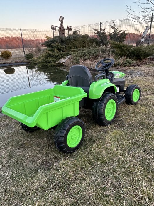 Traktor na akumulator z Przyczepką Pilot 12V Miękkie koła EVA