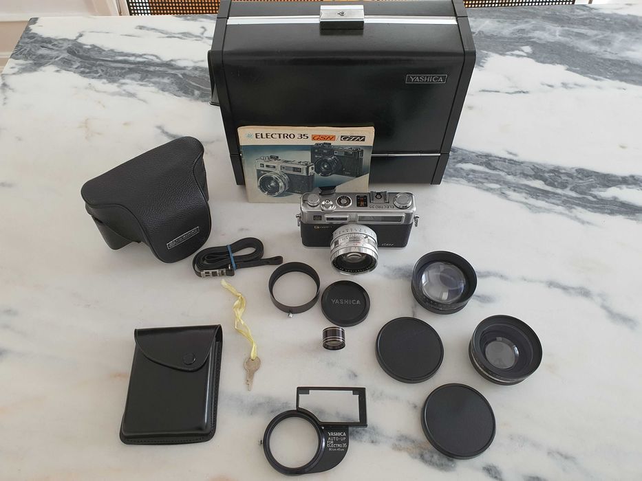 Câmera Fotográfica _ Yashica Electro 35 GSN _ MINT