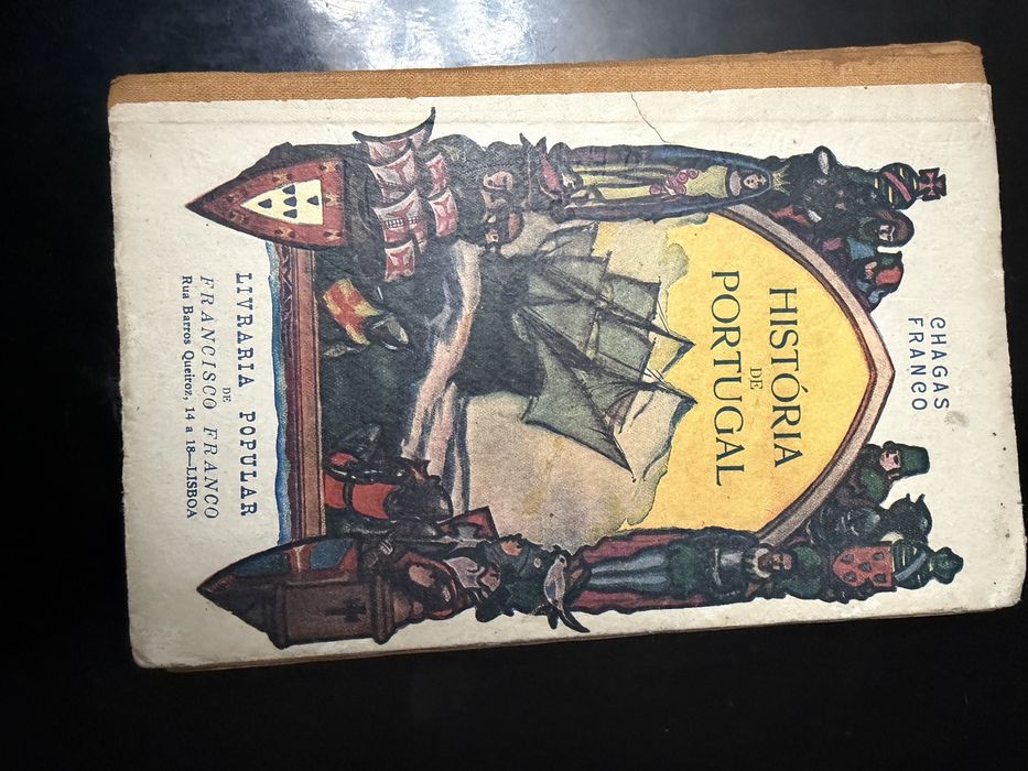 Livros escolares antigos