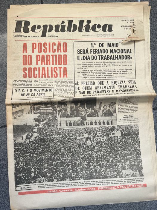 JORNAL HISTÓRICO 25 ABRIL - República  de 29 Abril - Chegada dos Dirigentes do PS do exílio