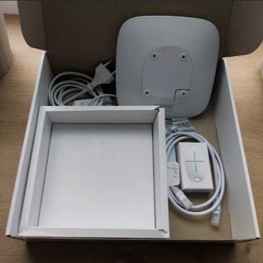 Ajax Hub 1 – Інтелектуальна Бездротова Система Охорони для Вашого Дому