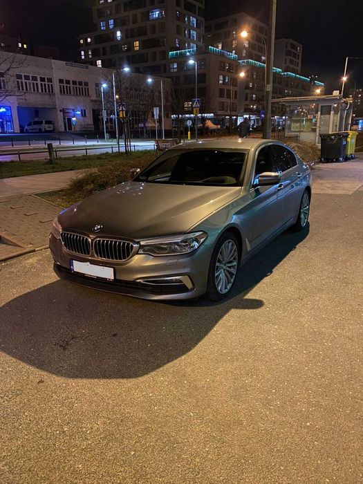 Przewóz Osób/Transfery Lotniska/Przewóz Przesyłek/TAXI