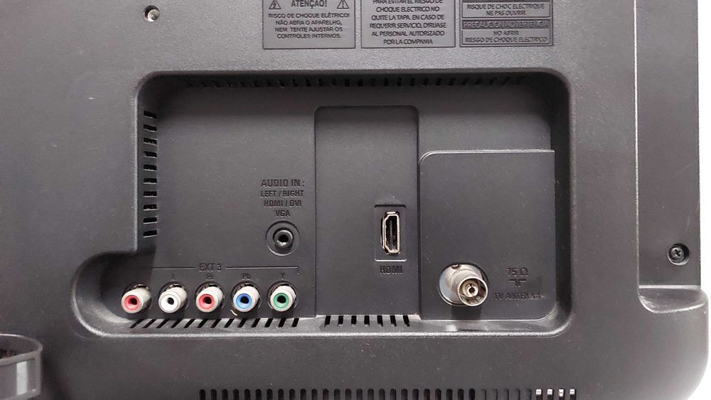 TV LCD PHILIPS (Full HD) - Avariada