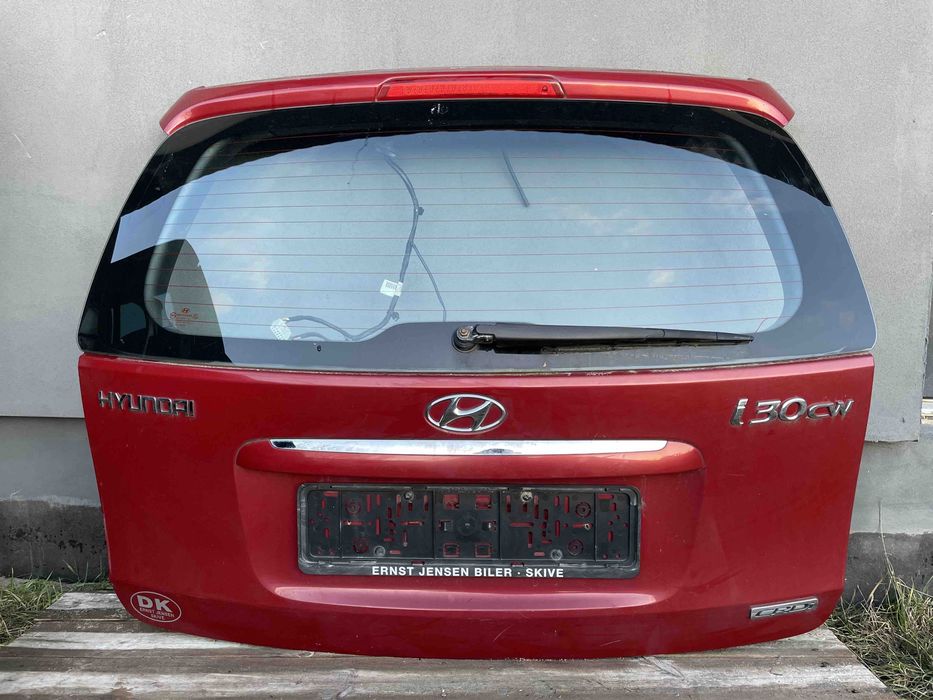 Ляда Кришка Багажника Hyndai i30 2007-2012