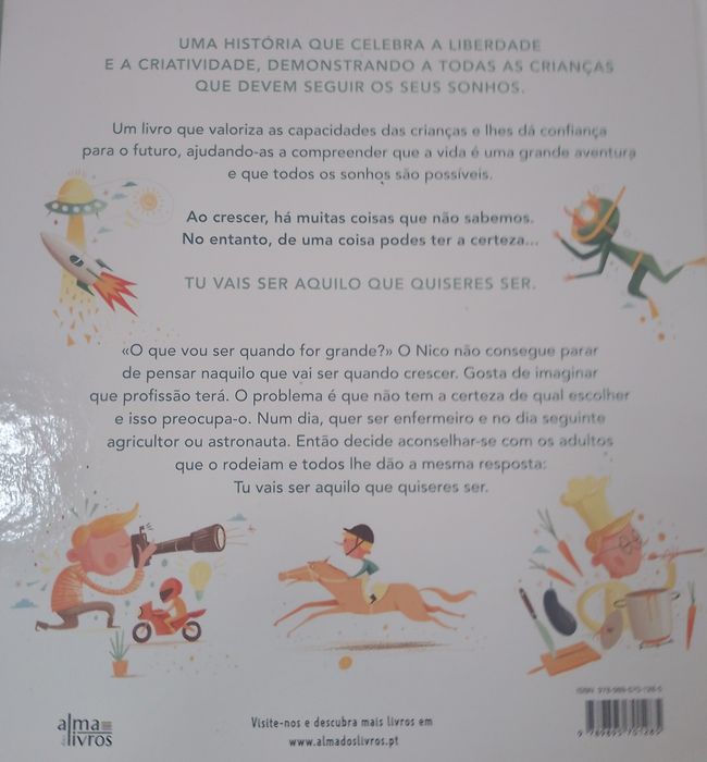 Vários livros infantis