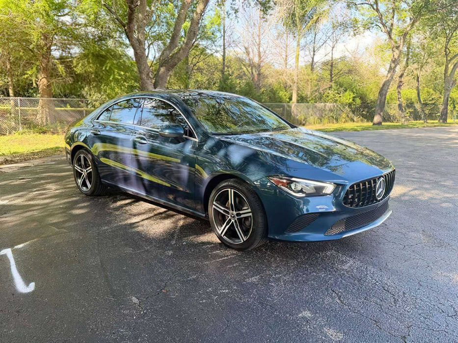 Mercedes-Benz CLA 250 4MATIC      2021