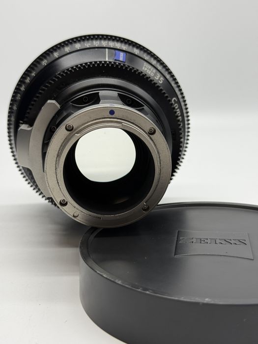 Zeiss Compact Prime CP.2 35mm T1.5 Super Speed (Distagon) – Mocowanie Sony E