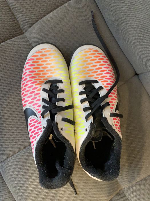 Turfy nike rozmiar 36,5