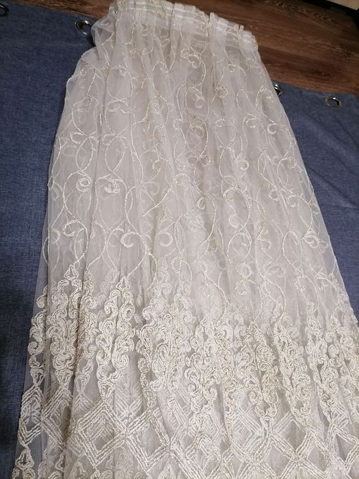 Продам тюль на карниз 4м.