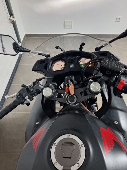 Honda   CBR 650F