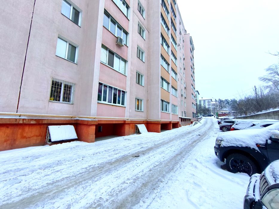 Терміново!!! Цокольне приміщення 146 м² у Бучі — окремий вхід, парк по