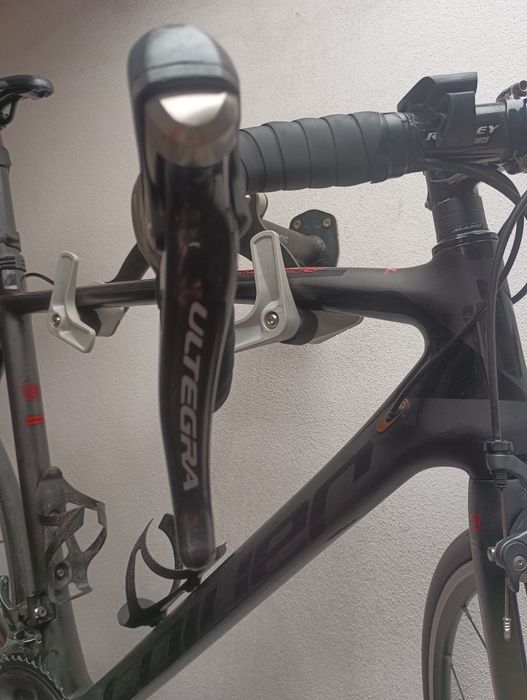 Coluer em Carbono T56