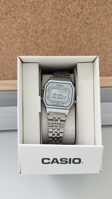 Zegarek Damski Casio Vintage LA680WEA-7EF Classic Silver Digital
