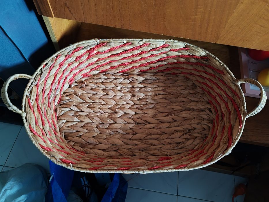 Cesta palha trançada