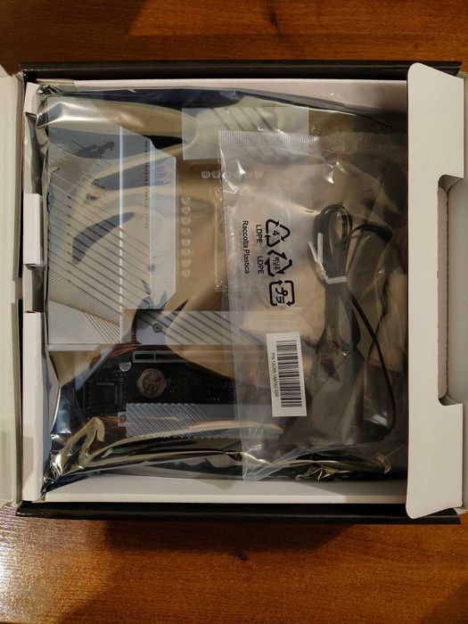 Gigabyte B760M Aorus Elite AX