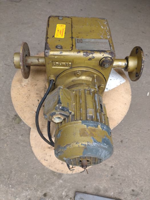 Motoreduktor 0.17 kw  luft cieniówka