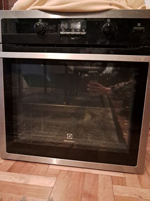 Piekarnik elektryczny electrolux