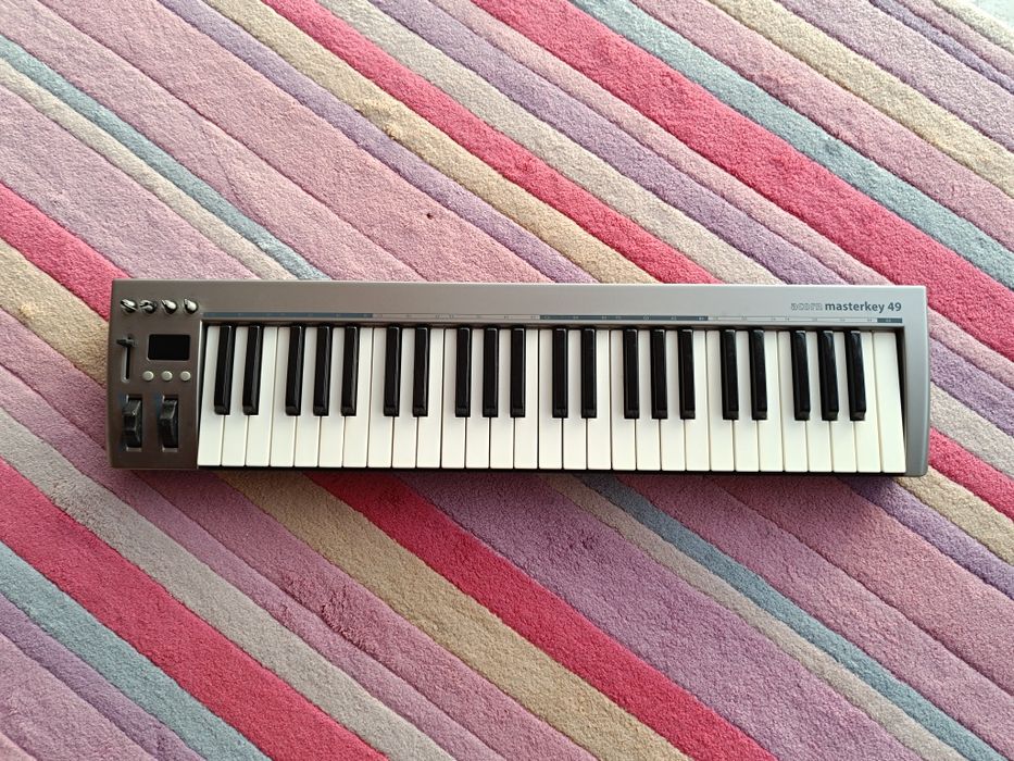 MIDI Controller Keyboard Masterkey 49 USB
