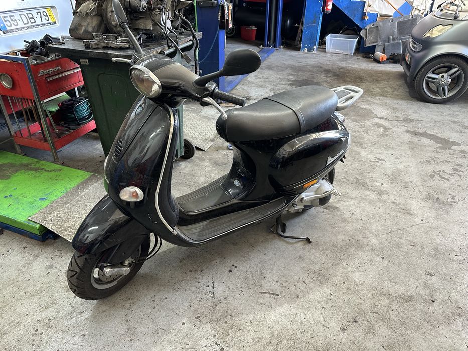 Vespa ET4 cento50