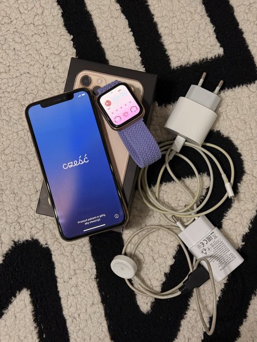 Zestaw iphone 11 pro 64 GB + apple watch 4 seria  44 mm