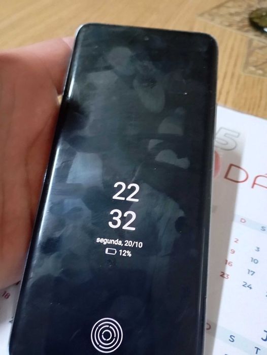 OPPO  renos 12 de 250 g