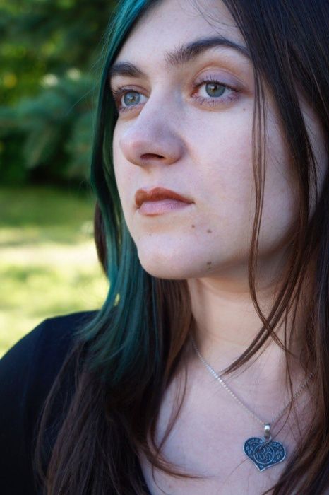 Серебряная подвеска с мантрой ом