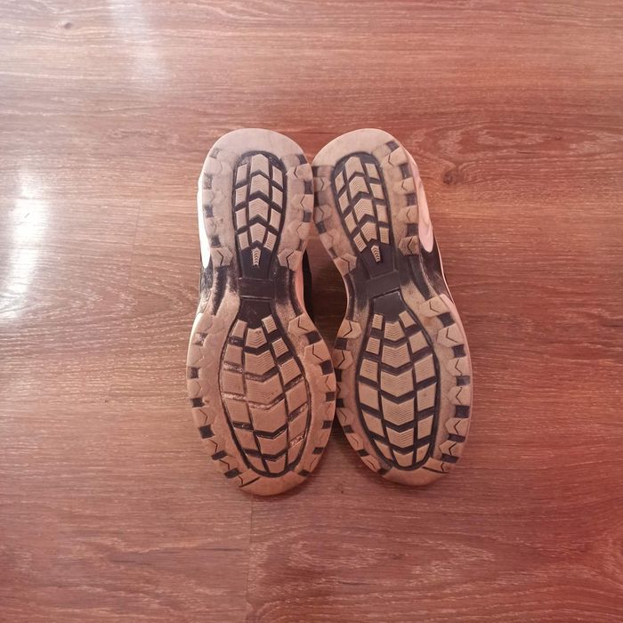 Взуття GUYISA зручне у використані