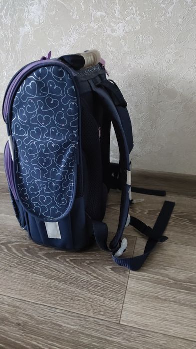 Продам рюкзак для девочки
