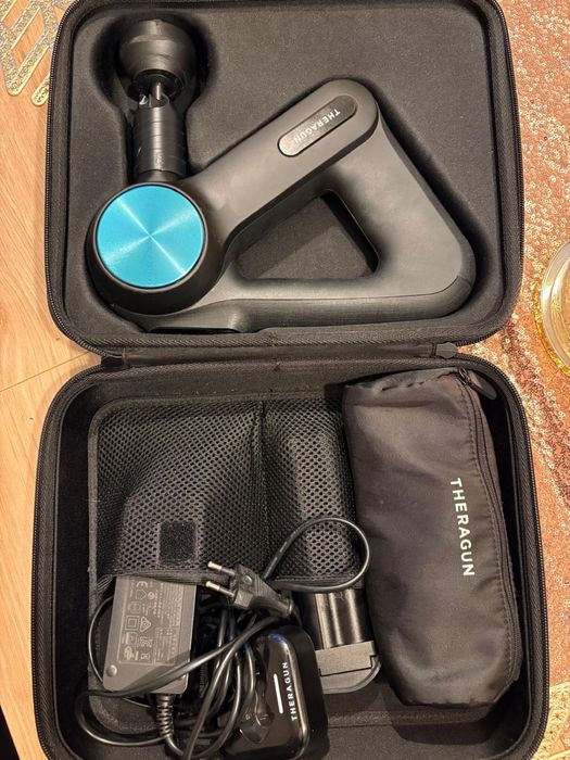 Pistolet masujący Theragun Pro pistolet do masażu