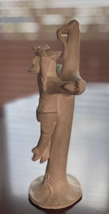 "Cristo" de Rosa Ramalho