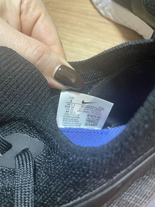 Кросівки nike 39 US8