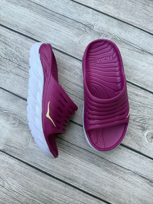 Шльопанці Hoka w7 38p. 24см