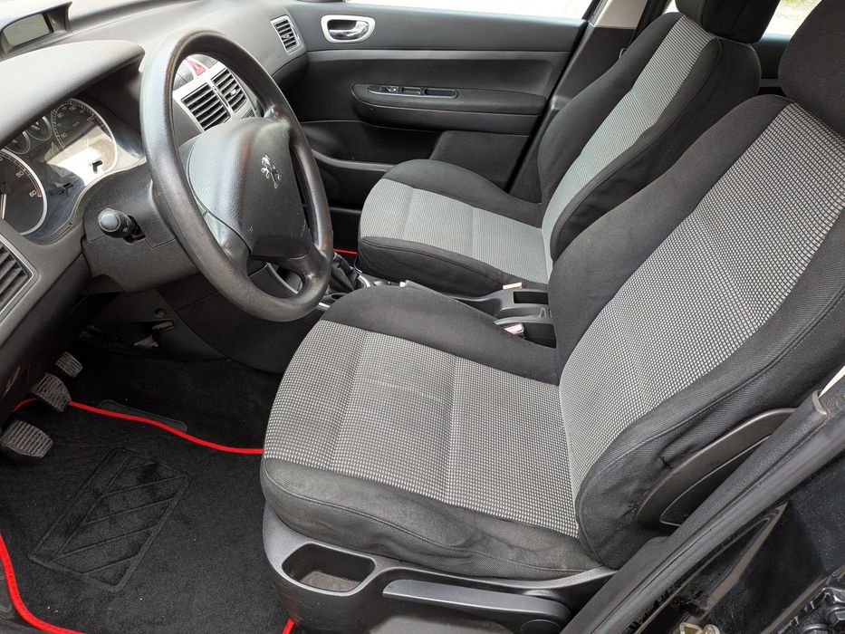 Peugeot 307 Break 1.6 HDI Premium 90 CV 05