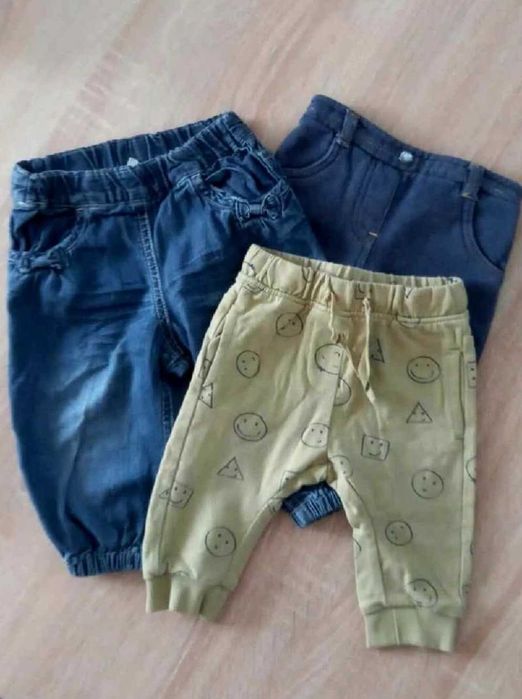 Spodnie niemowlęce ,,H&M'' na 62 cm