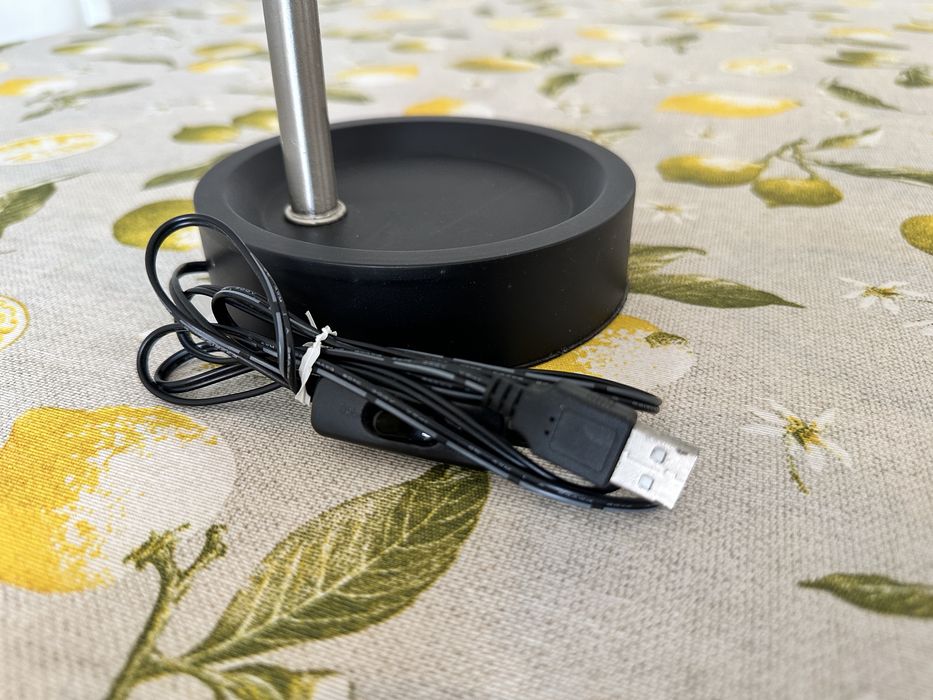 Luminária de meda LED dobravel