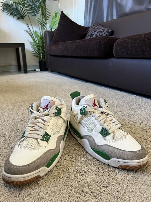 Tênis Jordan 4 Pine Green 44.5