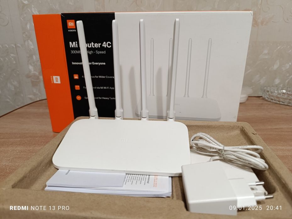 Wi-Fi роутер Xiaomi Mi WiFi Router 4C