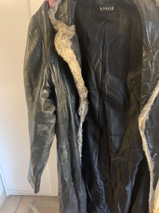 Casaco comprido de couro