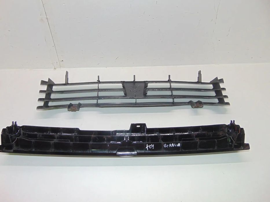 Citroen C15/Toyota corolla grelha
