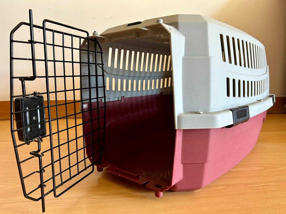 Transportadora para Cão/Gato NOBLEZA Red M