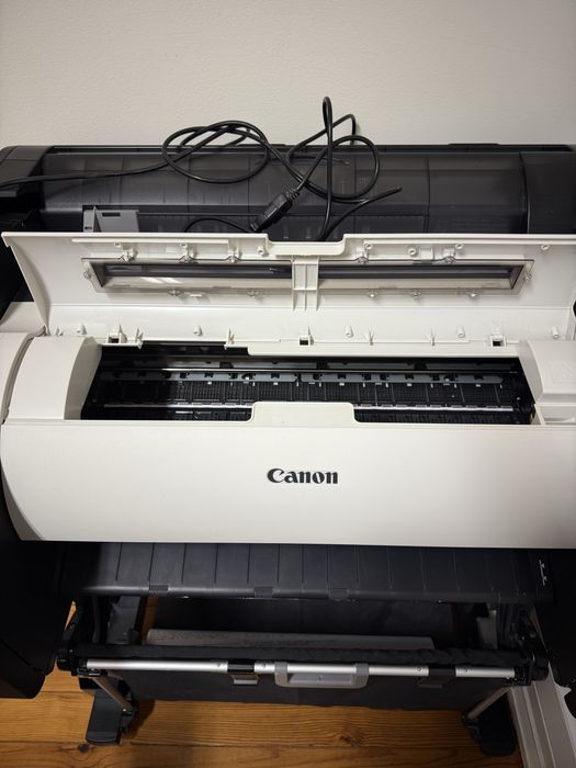 Impressora de grande formato CANON | Imageprograf TM-205