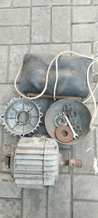 Станок для заточки инструмента.