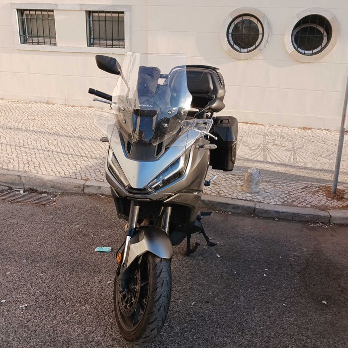 Honda NT1100, ano 2022