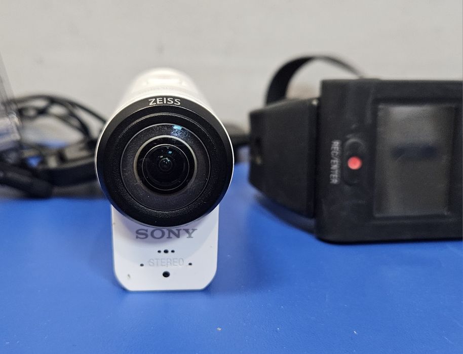 Екшн-камера Sony HDR-AS3000 — повний комплект