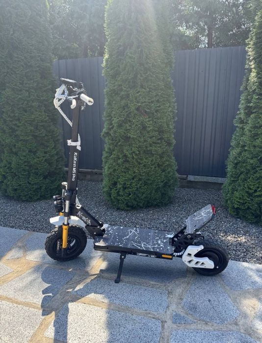 Електросамокат Kukirin M5 Pro