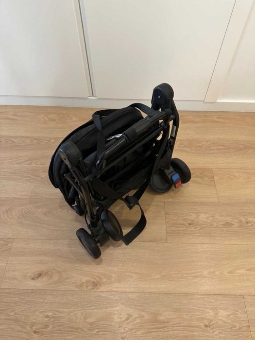 Cadeira bebe - perfeito para viagens