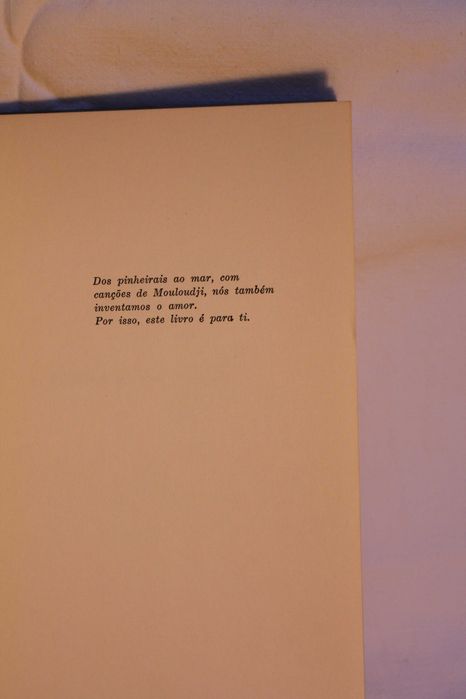 1ª edição de "a invenção do amor e outros poemas" (1961), de Daniel Filipe