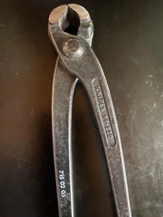 Alicate turquês Knipex